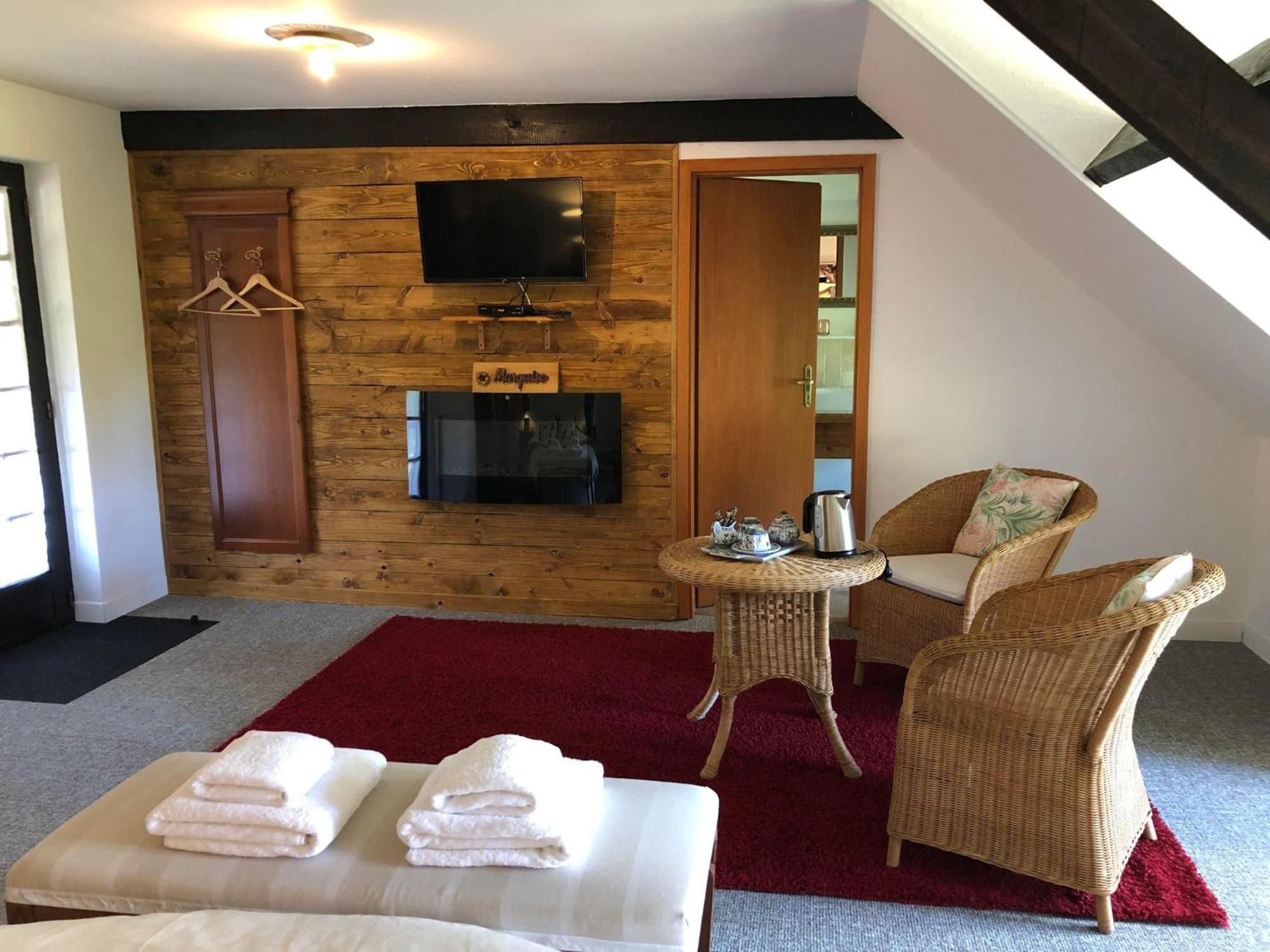 Le Domaine Du Moulin Foulon Hotel Essay Екстериор снимка