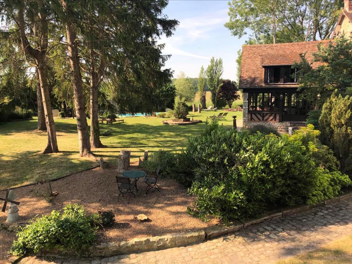 Le Domaine Du Moulin Foulon Hotel Essay Екстериор снимка